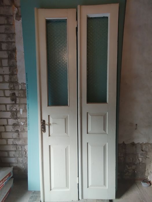 Двері міжкімнатні з сосни