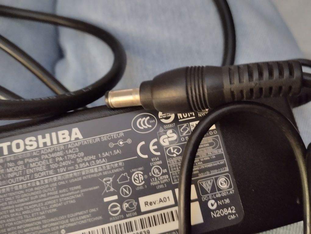 Carregador computador portátil Toshiba