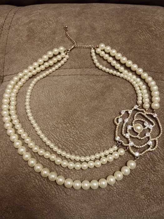 Бусы,иметация жемчуга