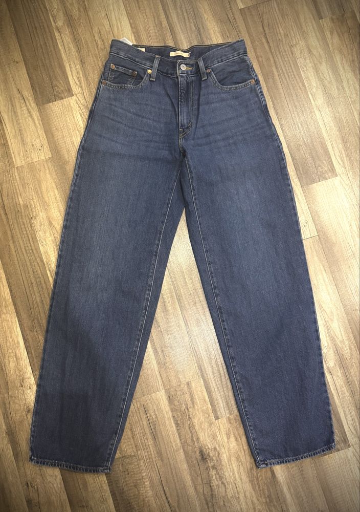 Джинсы Levis Baggy dad 26 размер!
