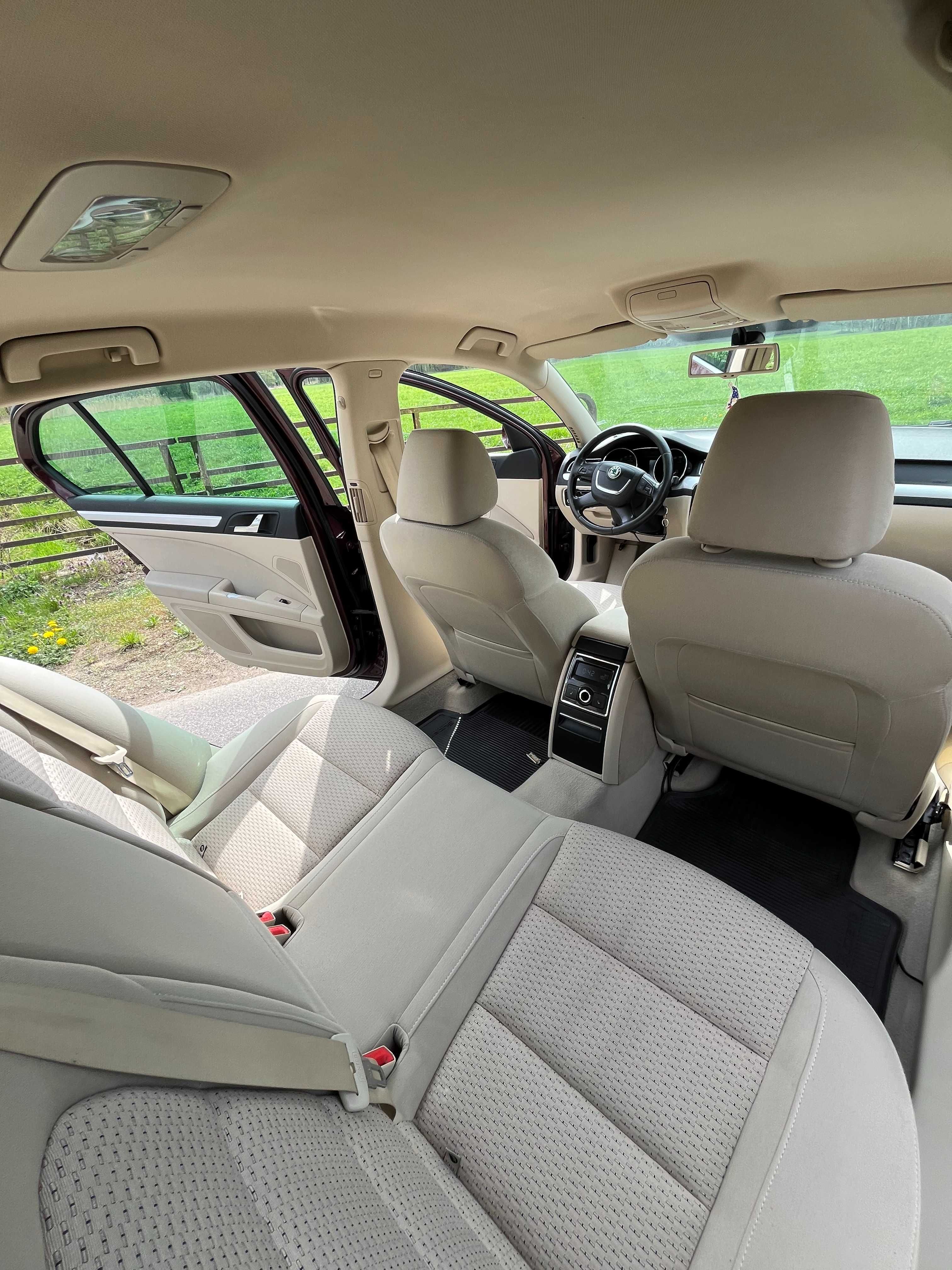 Skoda superb II z 2009 roku