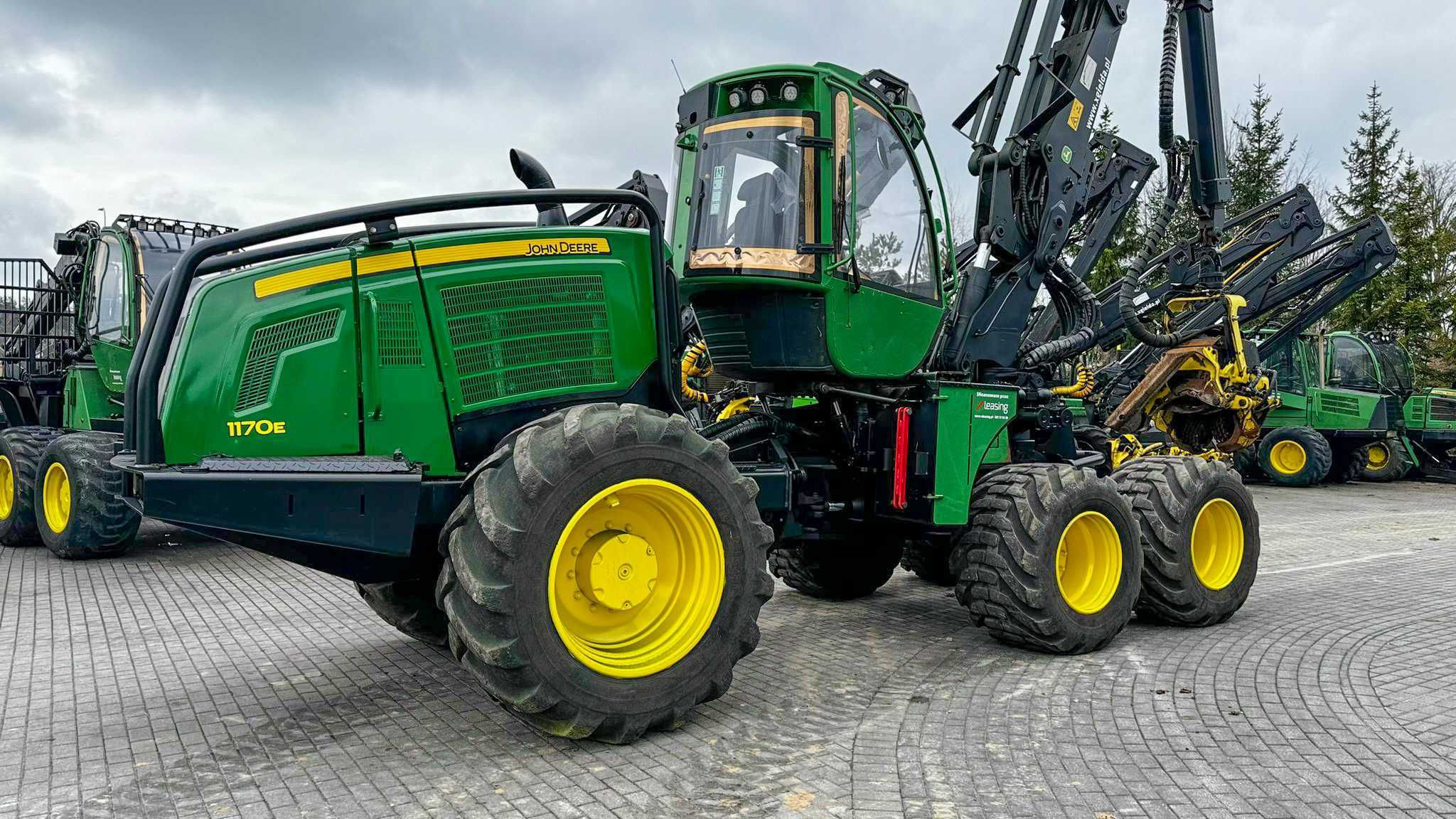 Harwester John Deere 1170E rok 2016