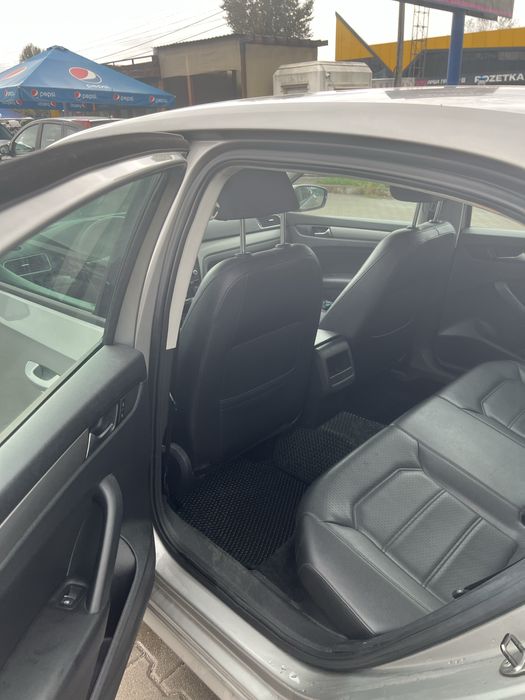 Продаж Фольксваген Пассат B7