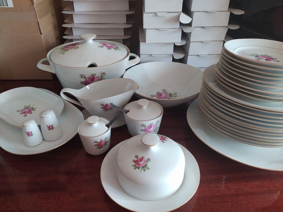 Столовый сервиз Kahla