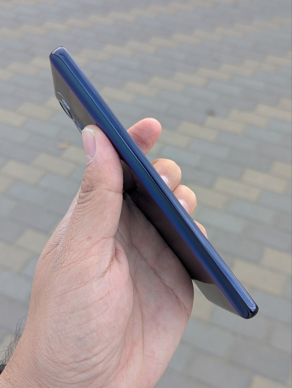 Motorola edge 2022 (8/128 144ghz как новый Snapdragon 8 gen 1)