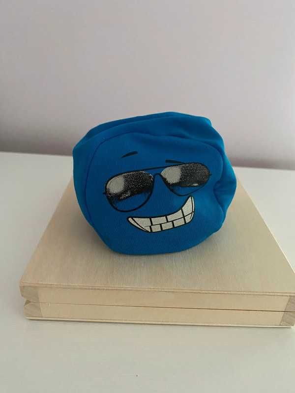 Pluszowe emotki emotikony