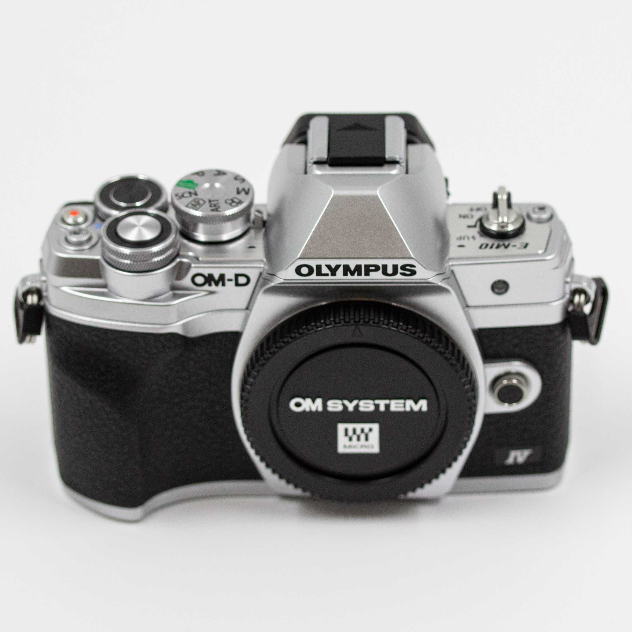 OM-D E-M10 Mark IV e Lente kit 14-42mm f/3.5-5.6-Garantia até 02/08/28