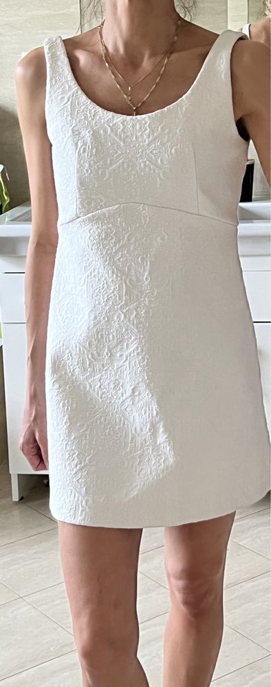 Zara sukienka ecru elegancka mini wesele Komunia S na ramiączkach