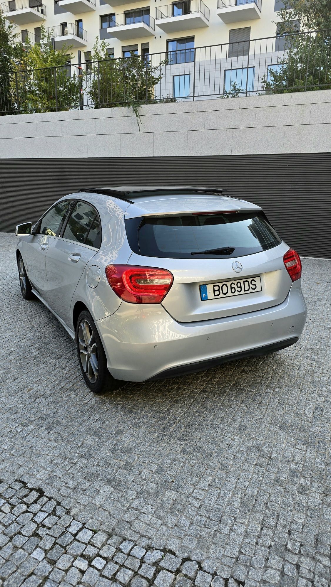 Mercedes  A180  /Tecto Panorâmico/Full extras