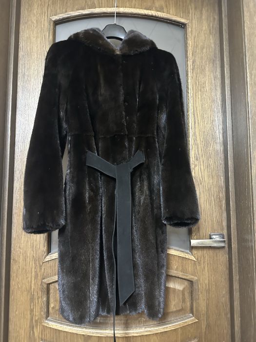 Норкова шуба з капюшоном blackglama