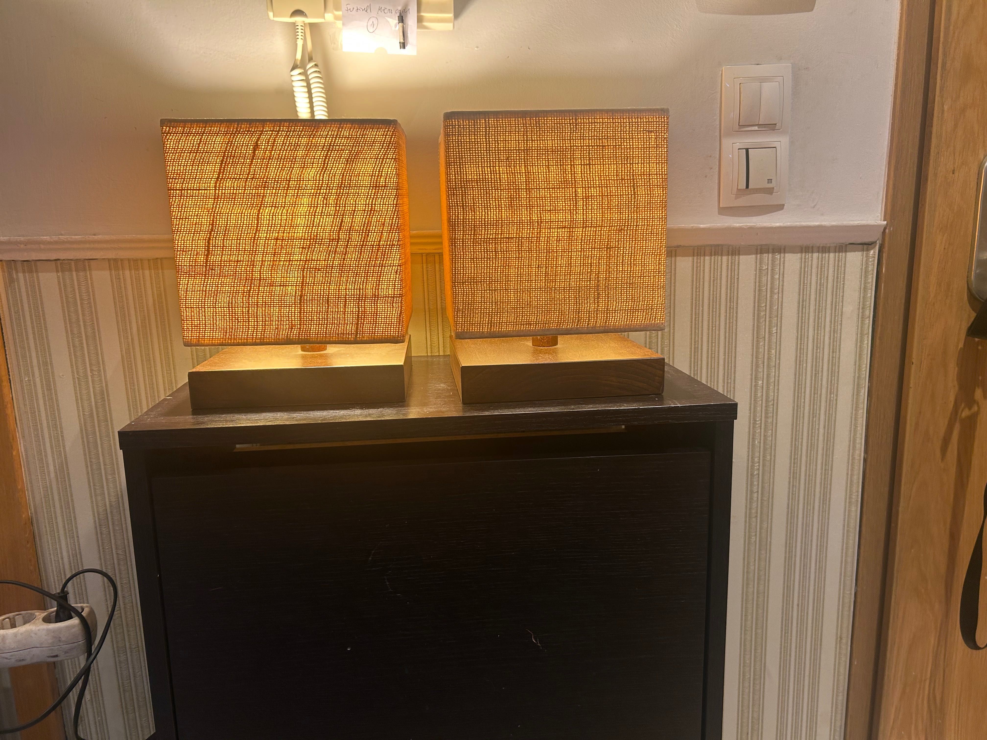 Conjunto candeeiros mesa cabeceira