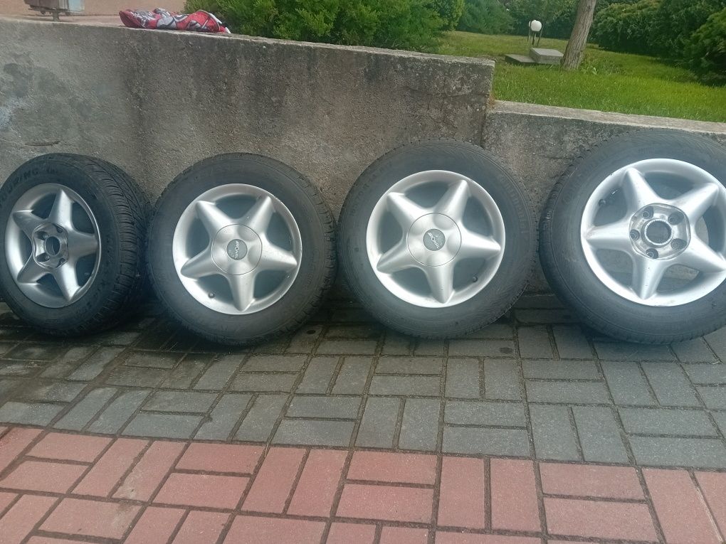 Alufelgi Ronal 14R z oponami letnimi