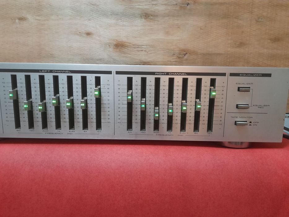 Equalizador Pionner modelo SG-540