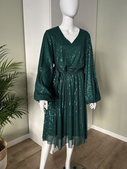Sukienka zielona cekiny błyszcząca plus size cekinowa midi nowa rękaw