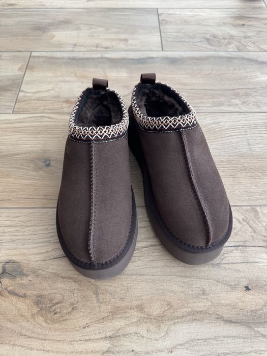 Нові Ugg Tazz коричневого кольору
