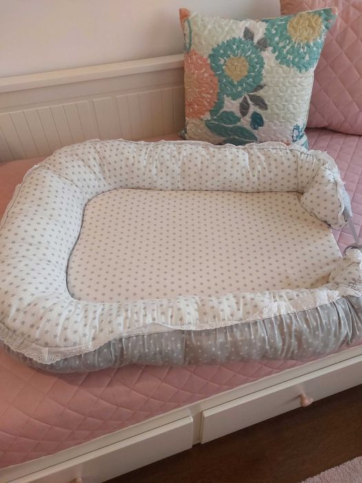 Ninho bebé, ideal para berço ou sofá