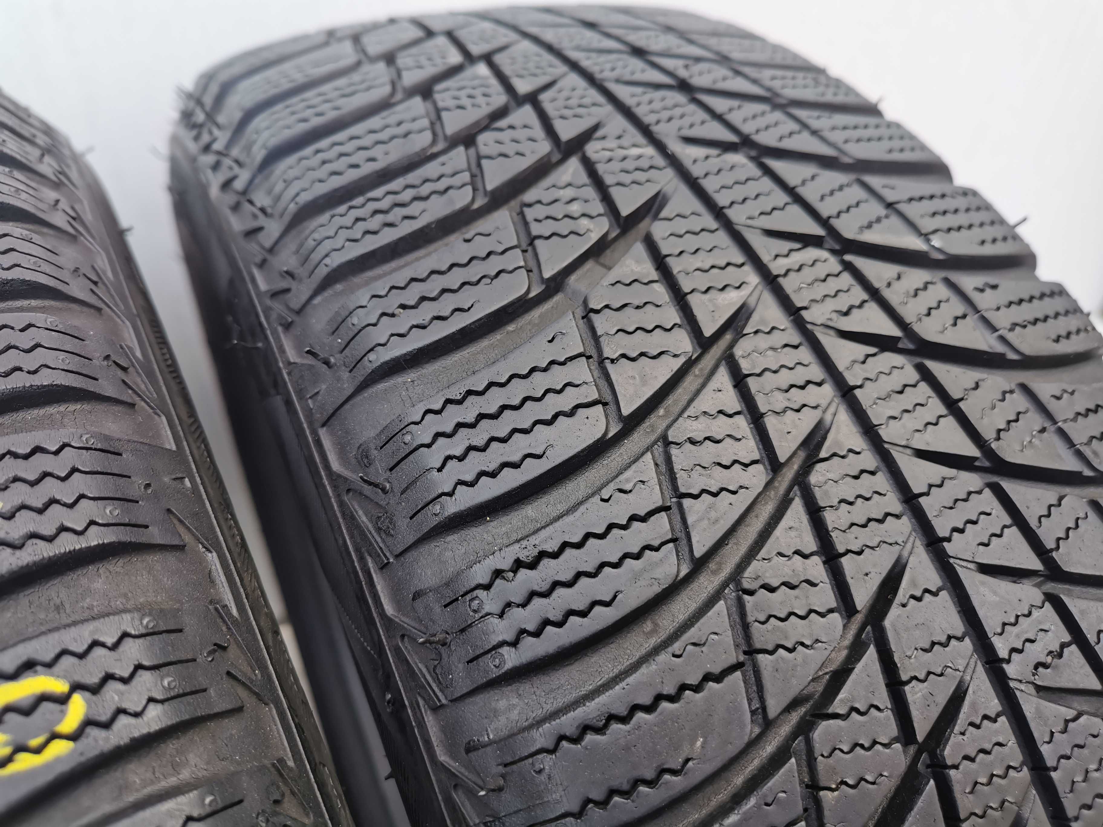 Bridgestone Blizzak LM001 185/60r15 84T 6mm N0247