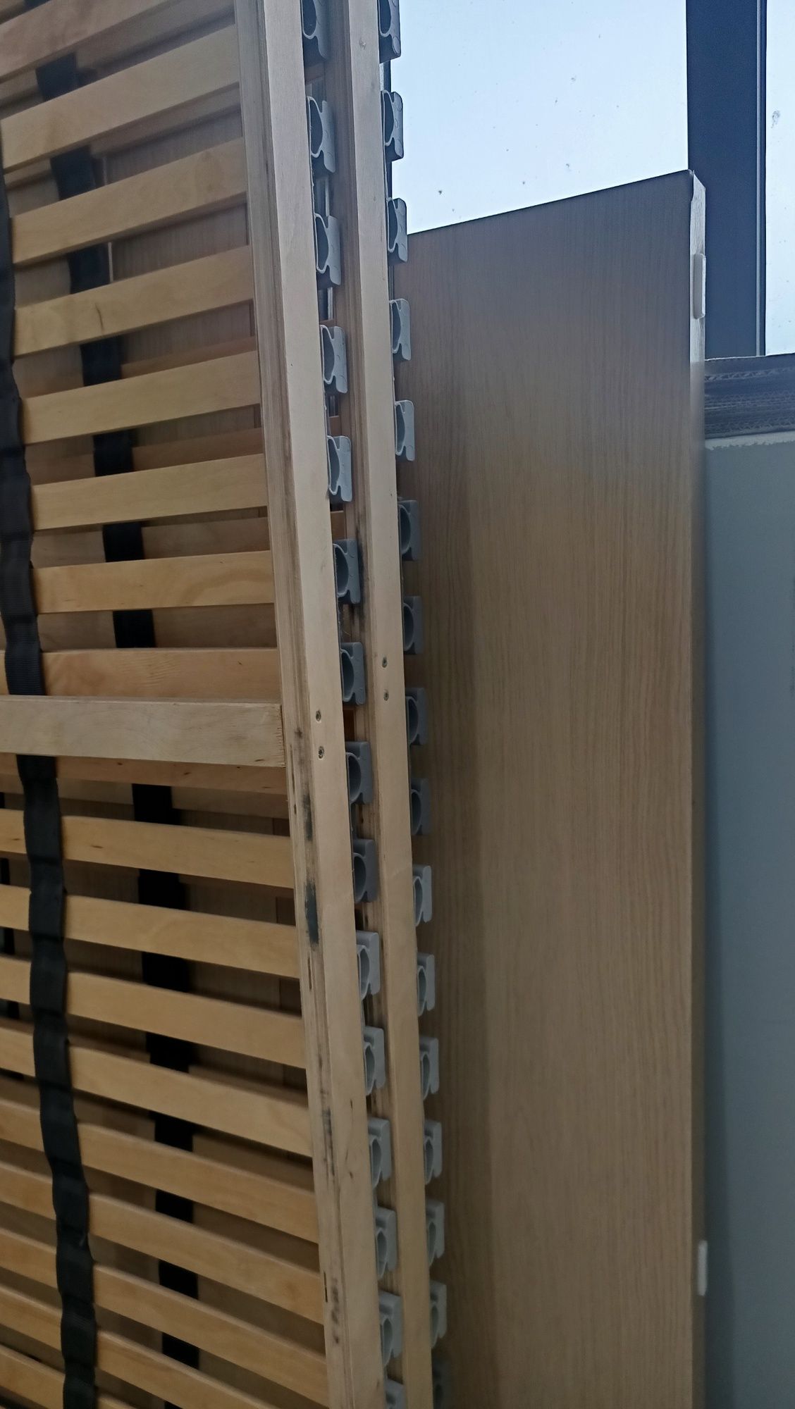 Cama  IKEA  igual imagem