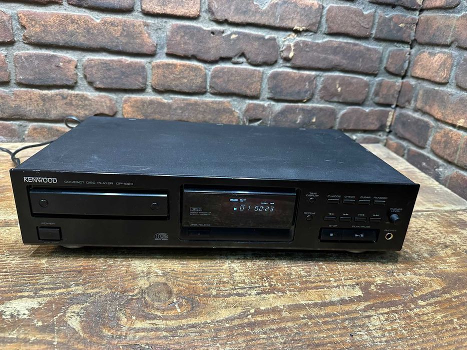 Odtwarzacz CD Kenwood DP-1020
