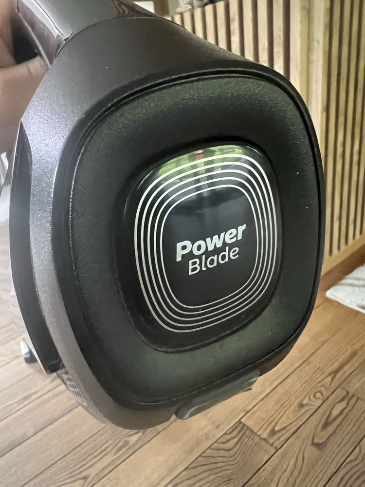 Odkurzacz bezprzewodowy Philips  FC6722 01