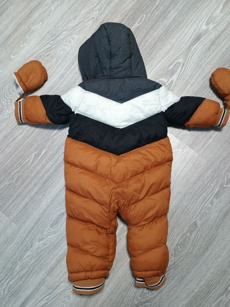 Продаю комбінезон дитячий/зима/осінь