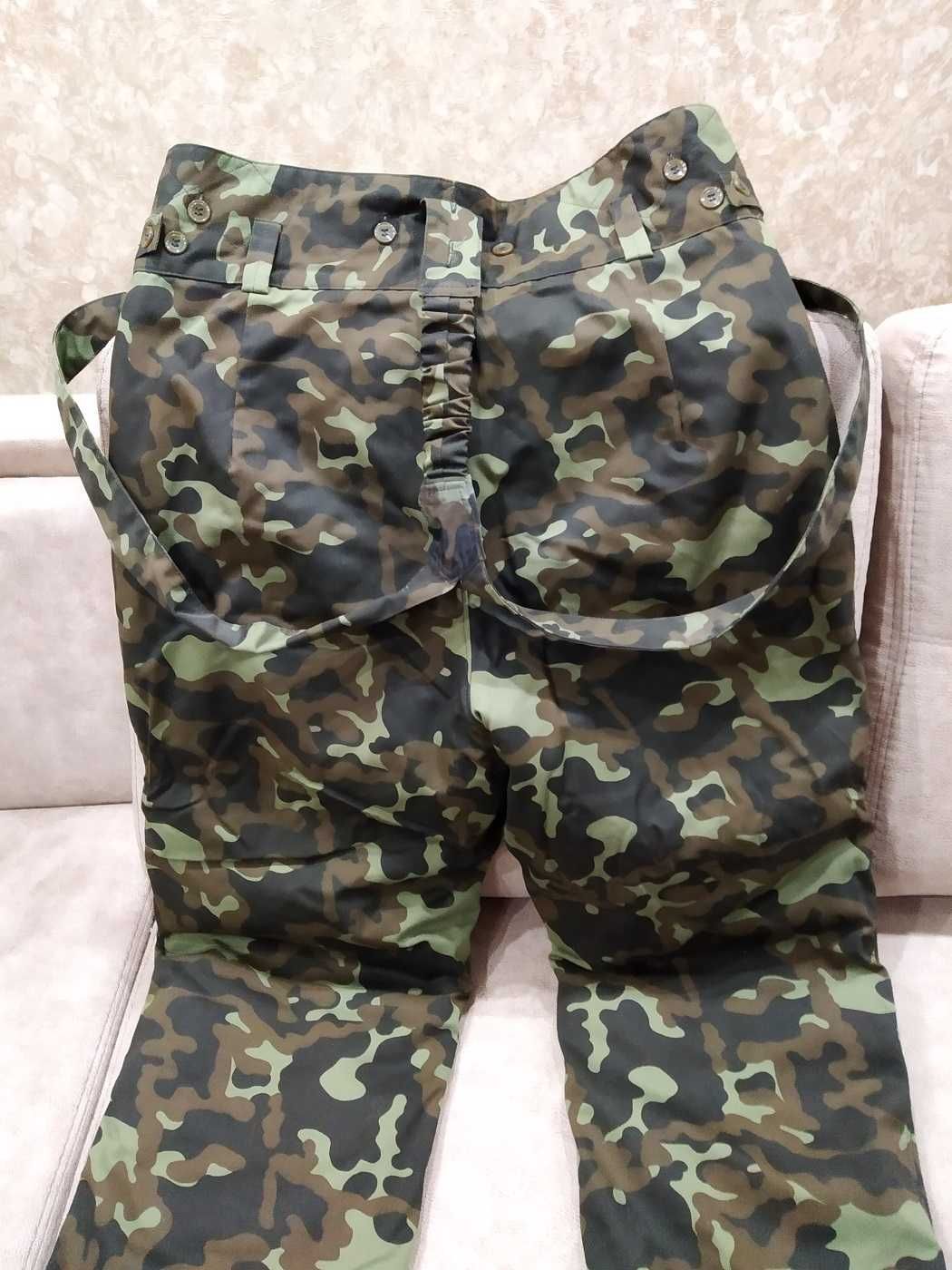 Военный комуфляжный комплект 3 един. разм. 52-54.