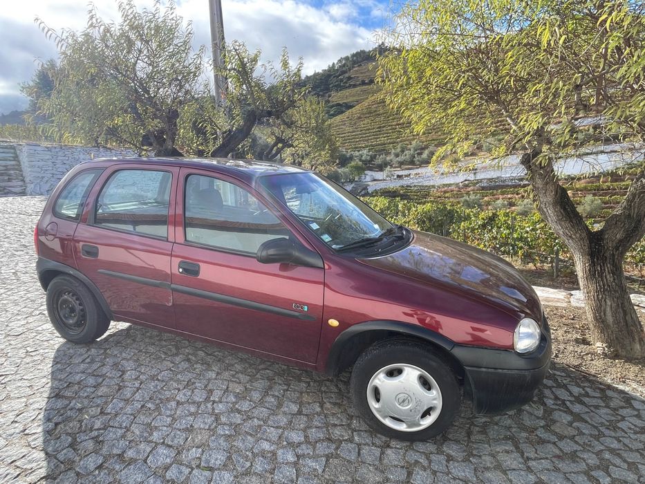 Opel corsa 98 vermelho