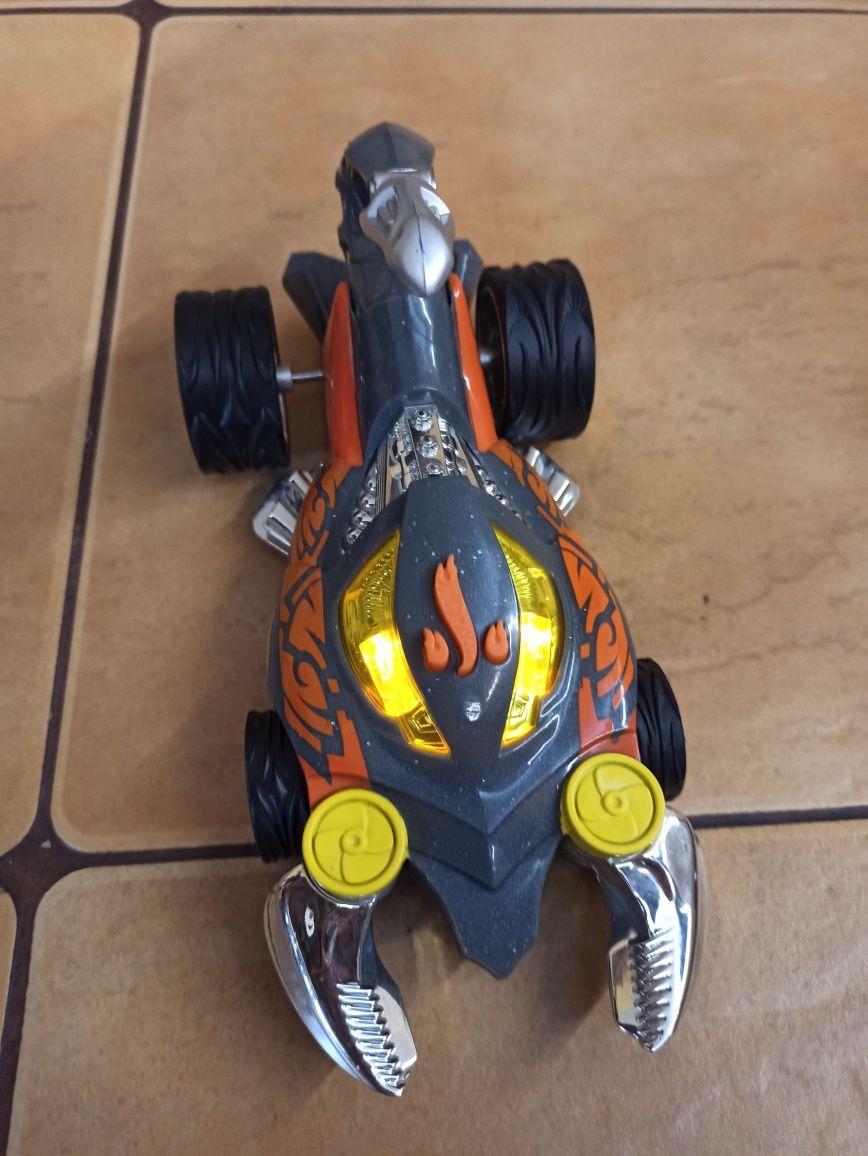 Duże Auto Hot Wheels skorpion światło i dźwięk