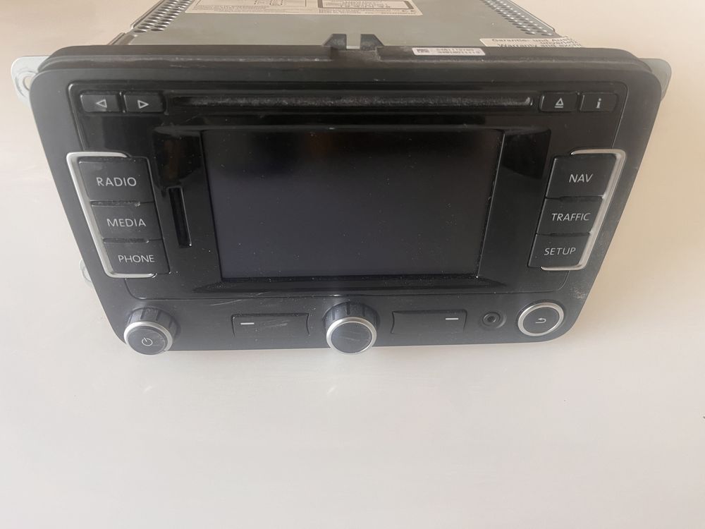 Radio VW,Passat,Skoda,Tiguan  , navi,bluetooth,