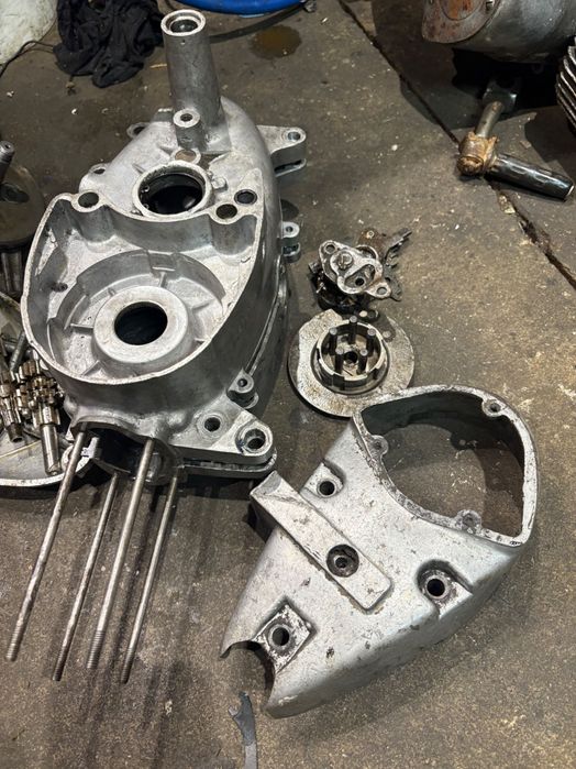 Części silnikowe Jawa 50 jawka ogar 200