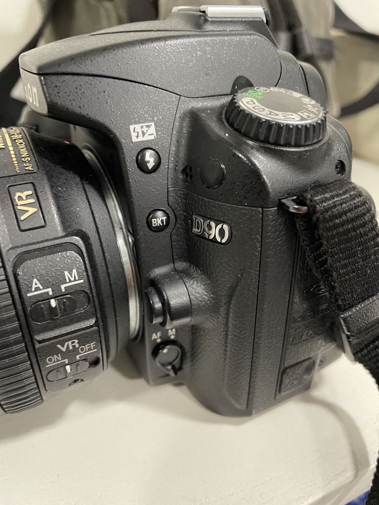 Продам Nikon D90 VR 18-105.
