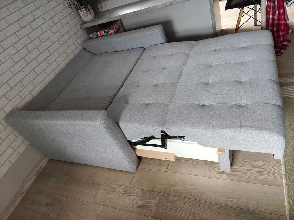 Dwuosobowa sofa rozkładana