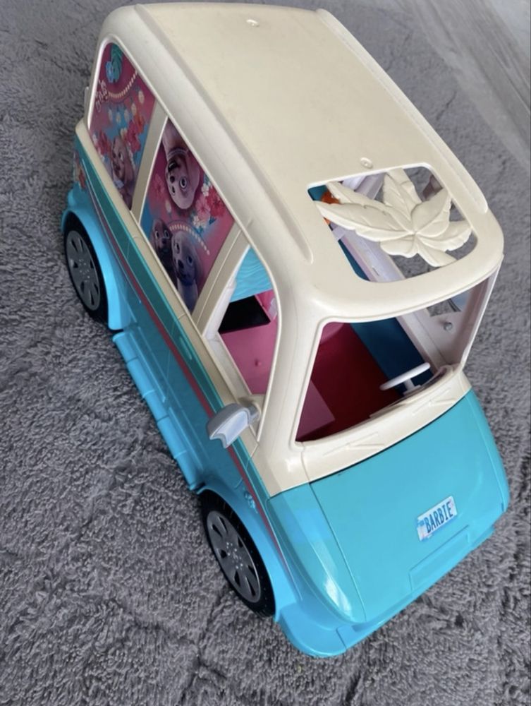 Kamper Barbie dla pieskow