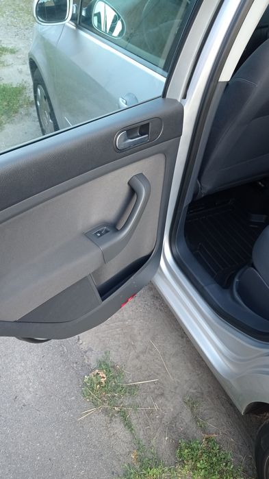 Продам Гольф 5+ 1.6 газ/бензин