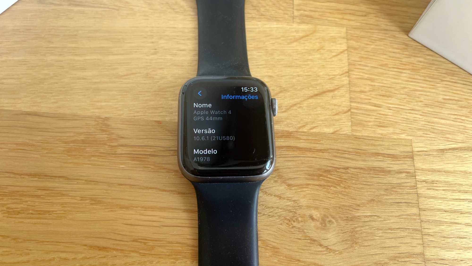 Apple Watch Series 4 - Modelo A1978 Space Gray - 16GB - GENUÍNO