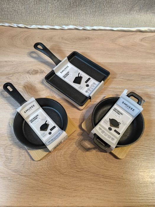 naczynia żeliwne z podstawką smukee komplet 3 sztuki