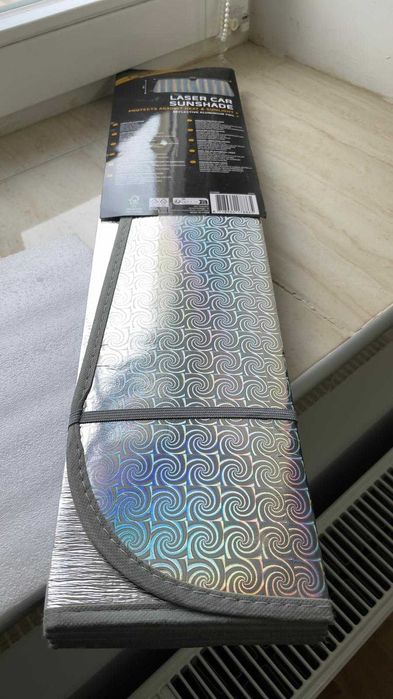 Osłona przeciwsłoneczna do auta NOWA - Nie otwarta