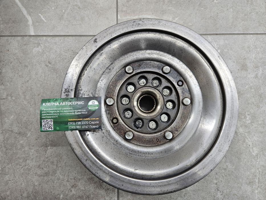 Відреставрований орегінальий маховик 0B5105317P