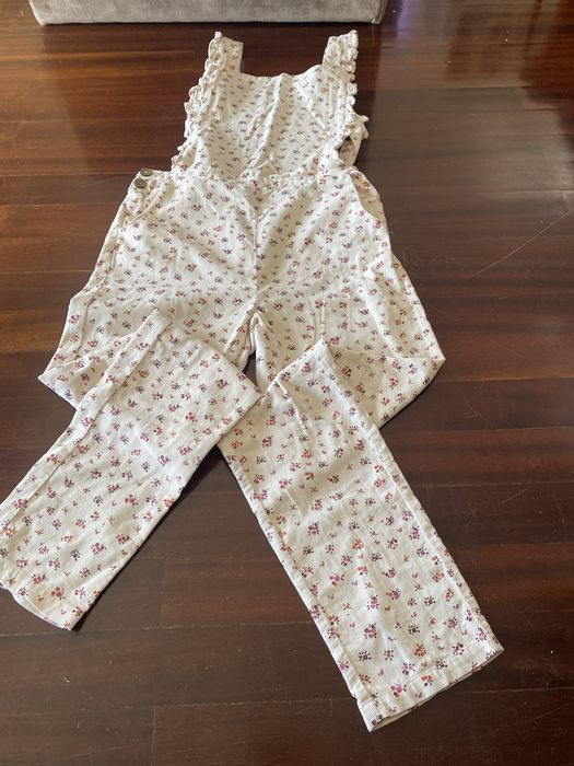 Macacão Bege Florido