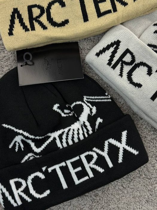!РОЗПРОДАЖ! Шапка Arcteryx