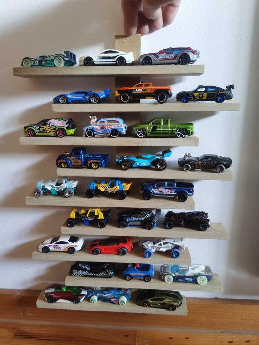 Expositor 30 carrinhos hotwheels - Novo