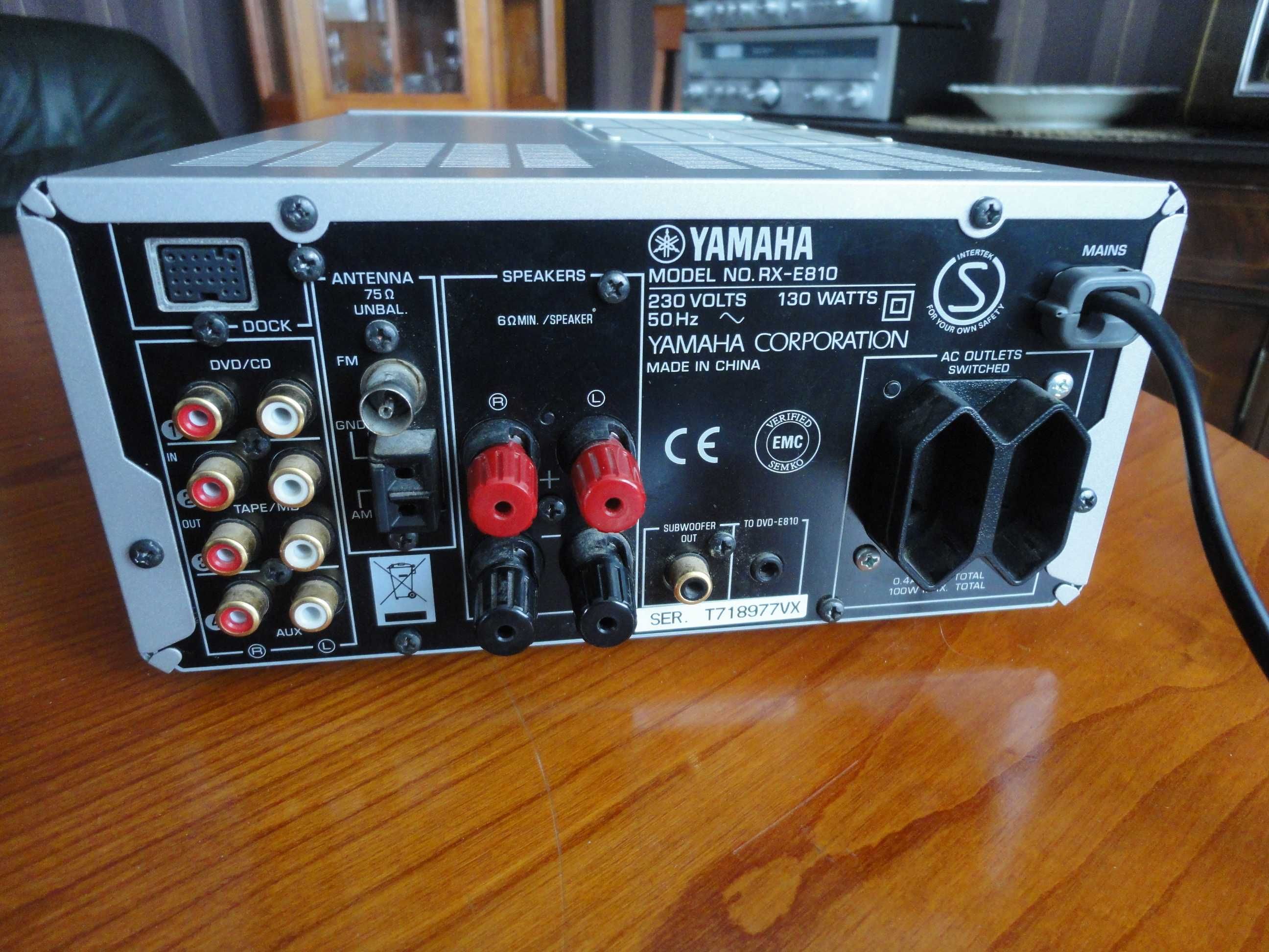 Amplituner Yamaha RX-E810