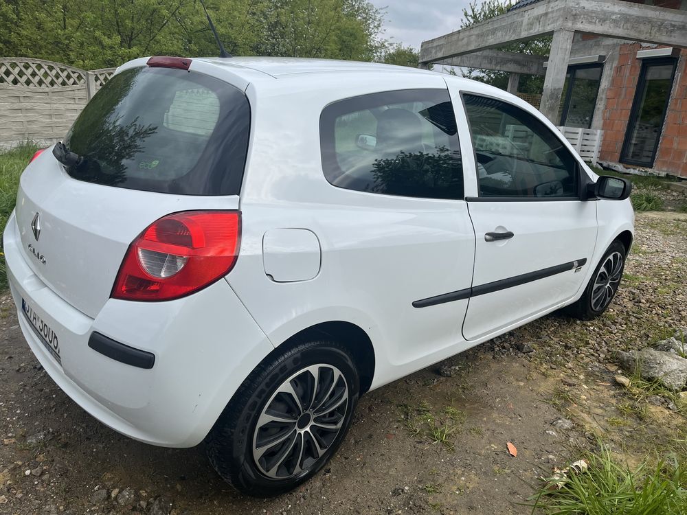 Renault Clio 3 III