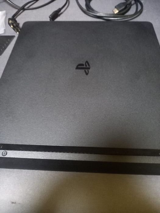 PS4 SLIM Zapraszam!