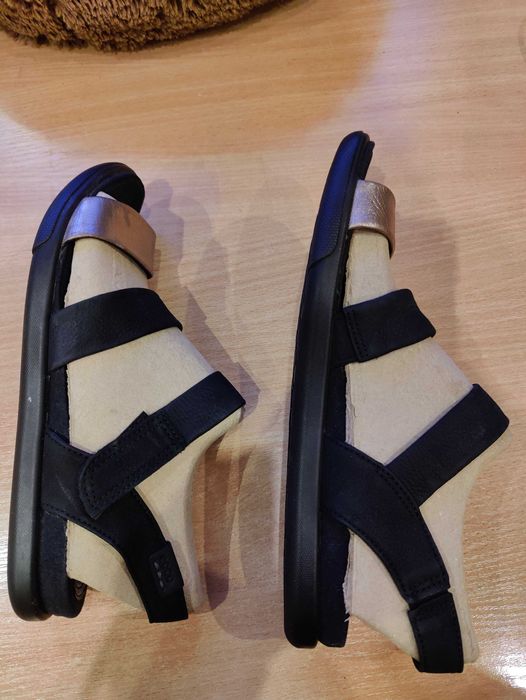 Сандалі Ecco Damara Sandal 40 розмір