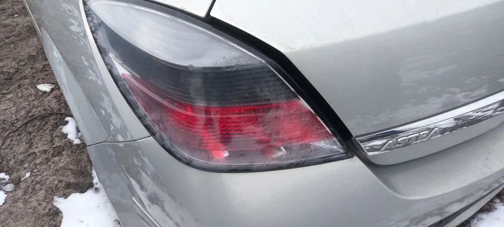 Lampa tył tylna lewa Opel Astra H GTC 3D EUROPA