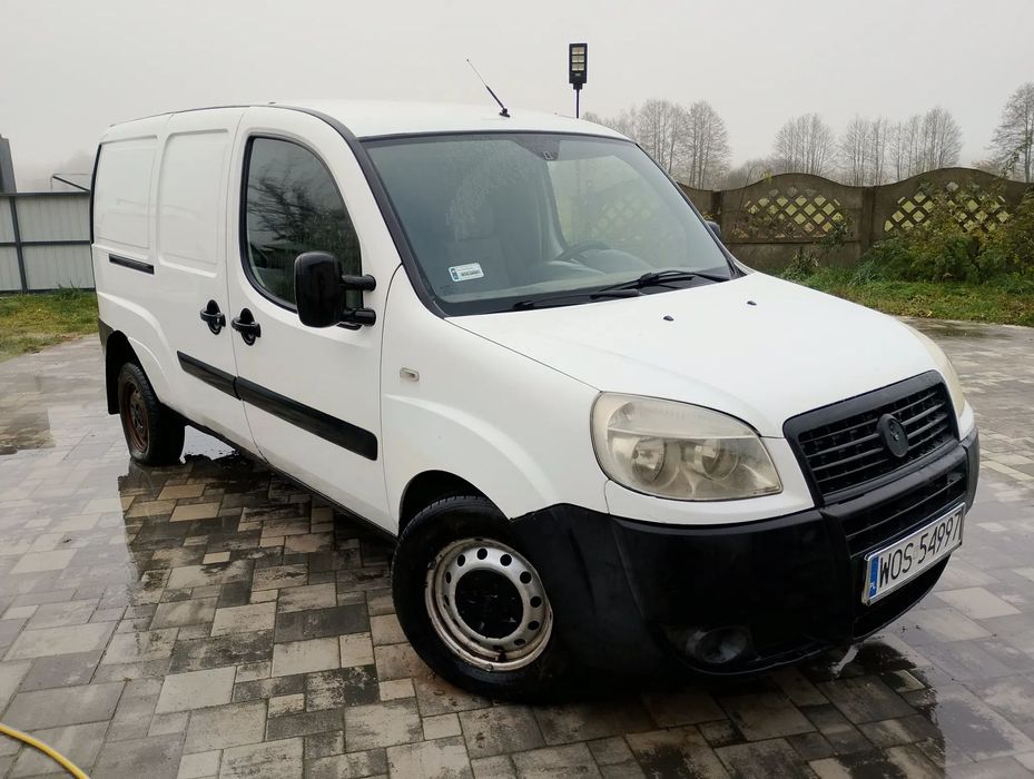 Fiat Doblo Fiat Doblo 1.9 Multijet Izoterma – 2007 r.