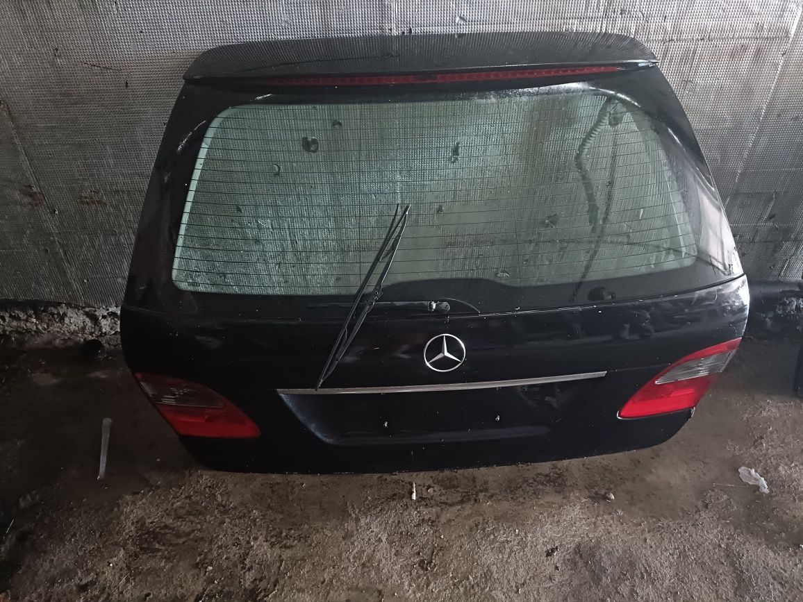 Material Mercedes w 211