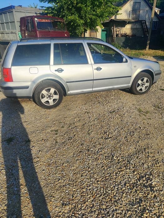 Продам Volkswagen golf 4 2001