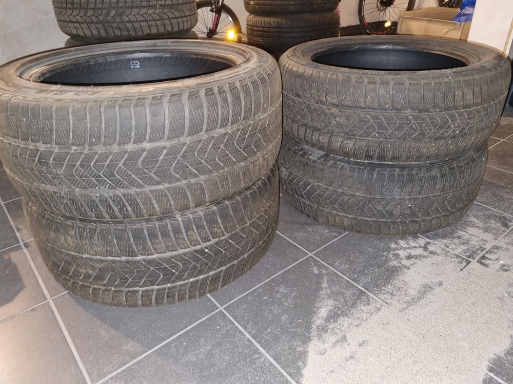 Komplet opon na zime RunFlat 275/40/18 245/45/18 dobmw G30 520d xdrive